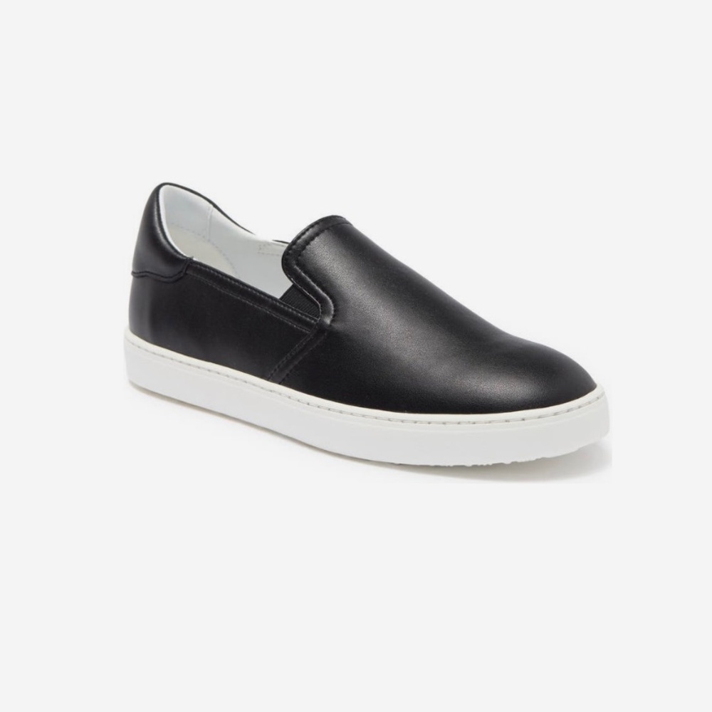 Stuart Weitzman Daryl Slip on sneaker